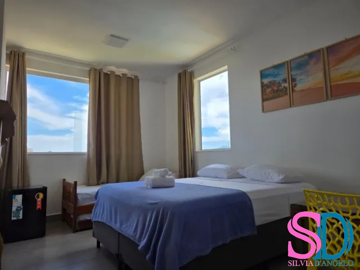 Casa, 12 quartos, 1500 m² - Foto 2