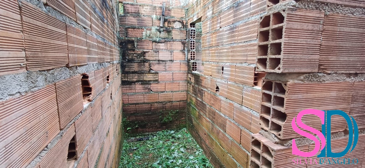 Casa à venda com 2 quartos, 60m² - Foto 6