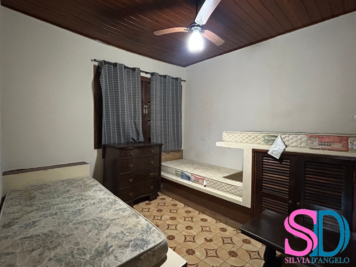 Casa, 4 quartos, 230 m² - Foto 30