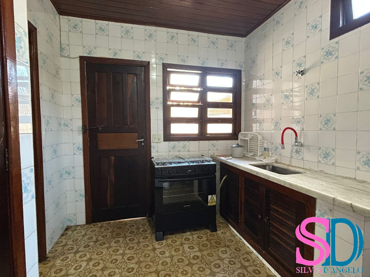 Casa, 4 quartos, 230 m² - Foto 23
