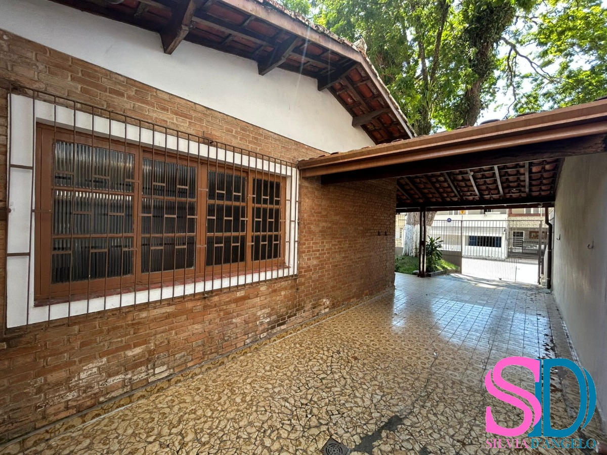 Casa, 4 quartos, 230 m² - Foto 2
