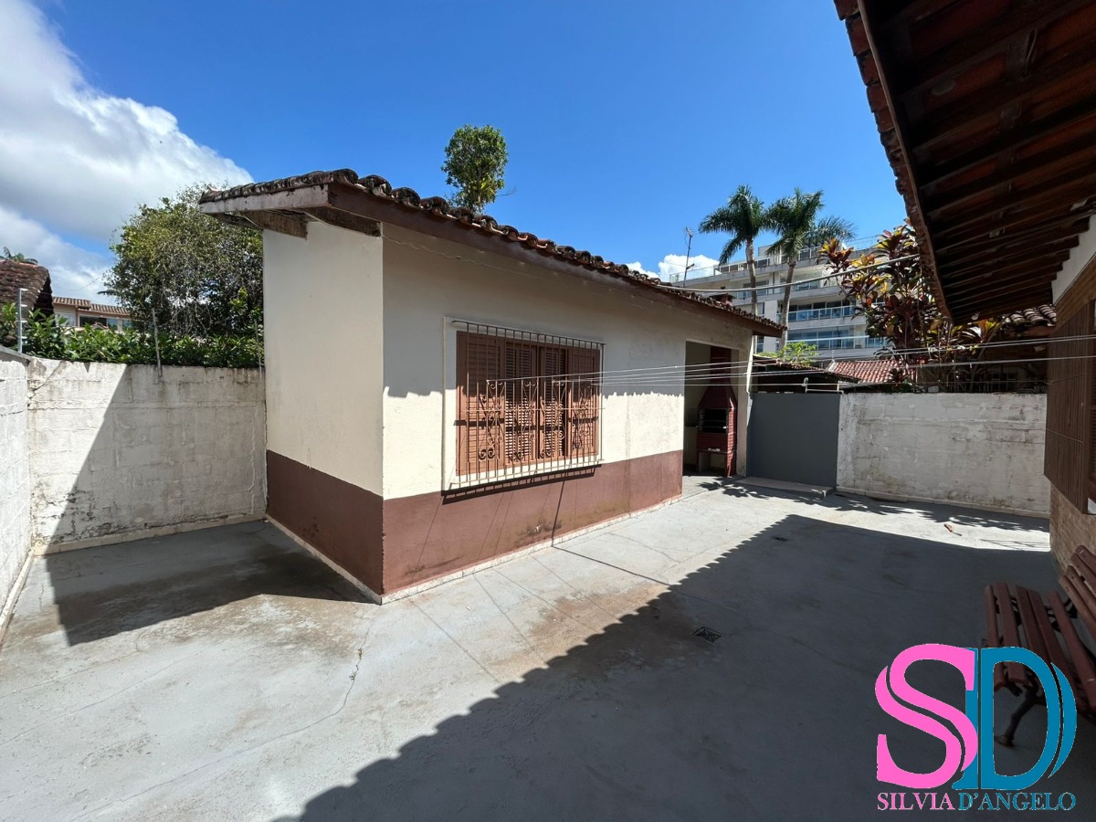 Casa, 4 quartos, 230 m² - Foto 6