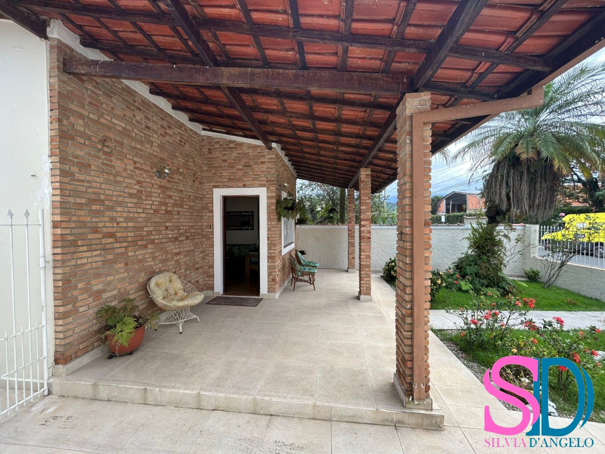 Casa, 3 quartos, 169 m² - Foto 3