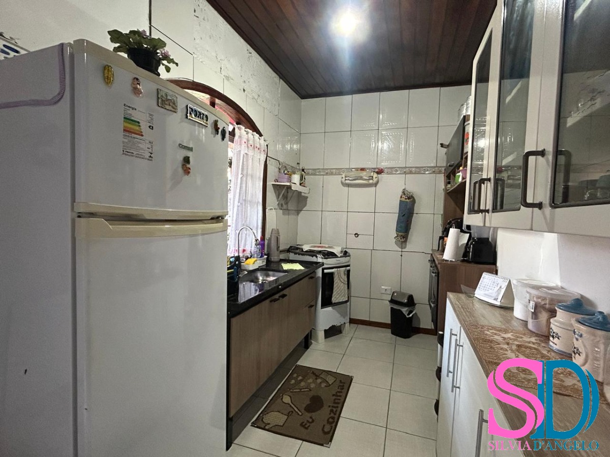 Casa, 3 quartos, 210 m² - Foto 3