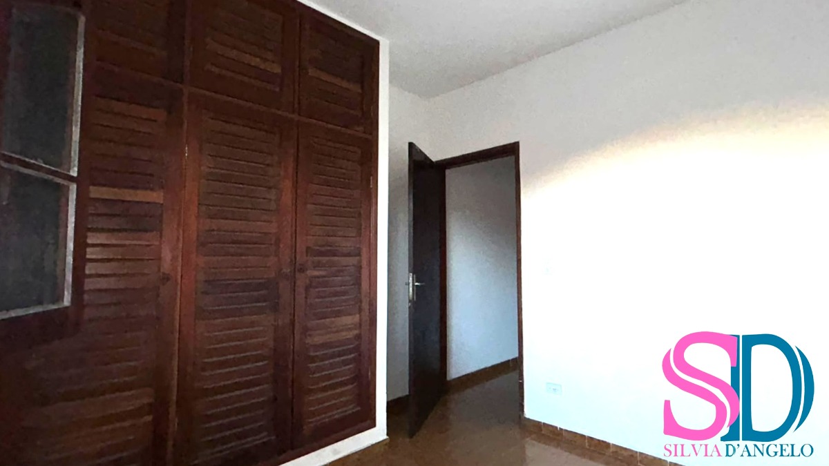 Casa, 5 quartos, 144 m² - Foto 9