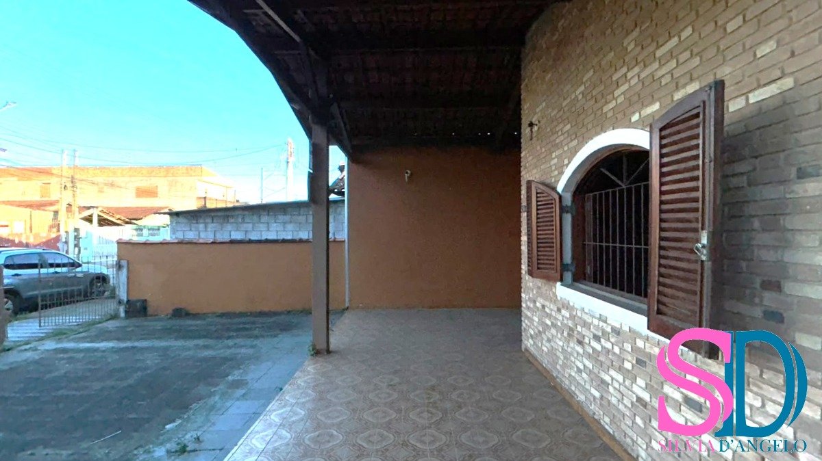 Casa, 5 quartos, 144 m² - Foto 2