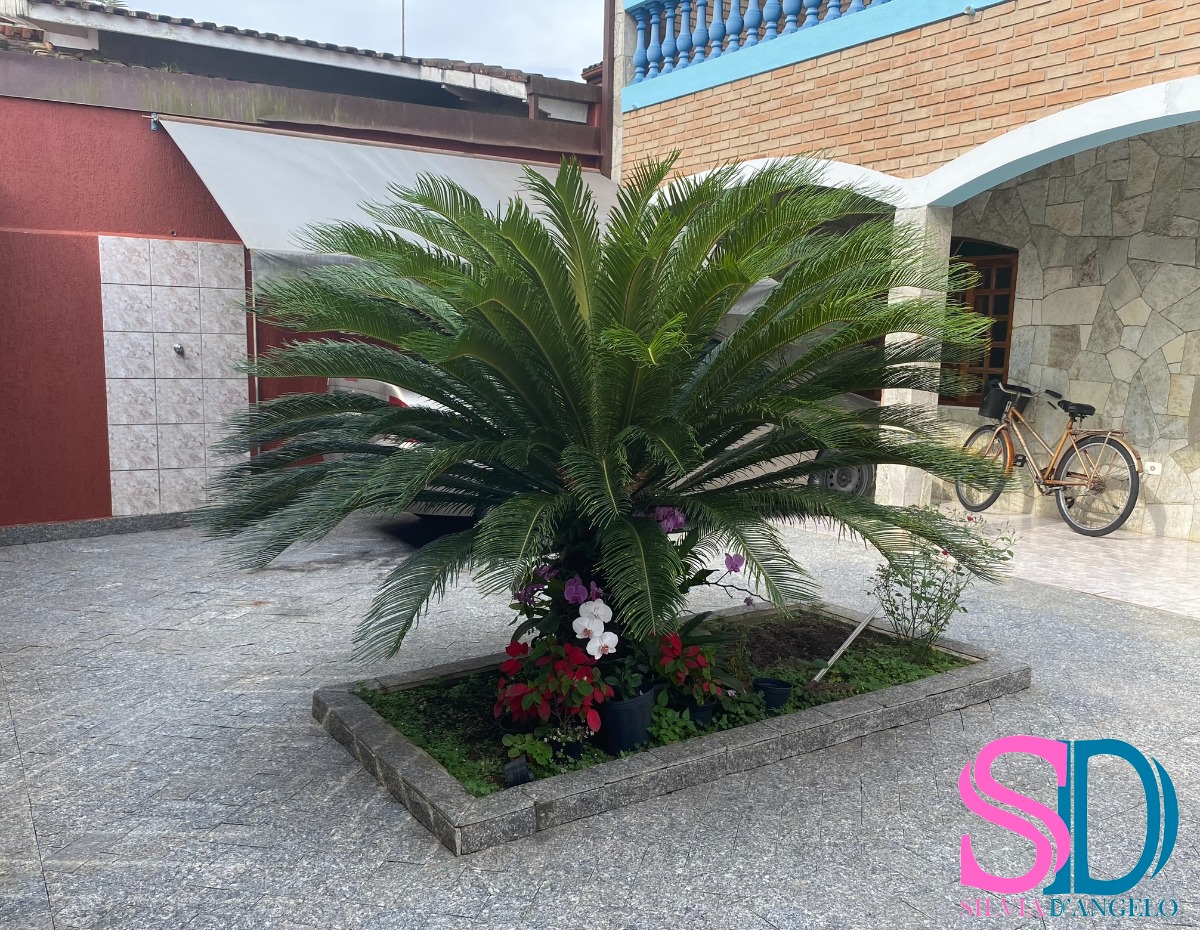 Sobrado à venda com 4 quartos, 199m² - Foto 2