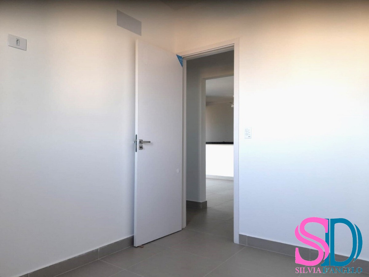 Apartamento à venda com 3 quartos, 111m² - Foto 27