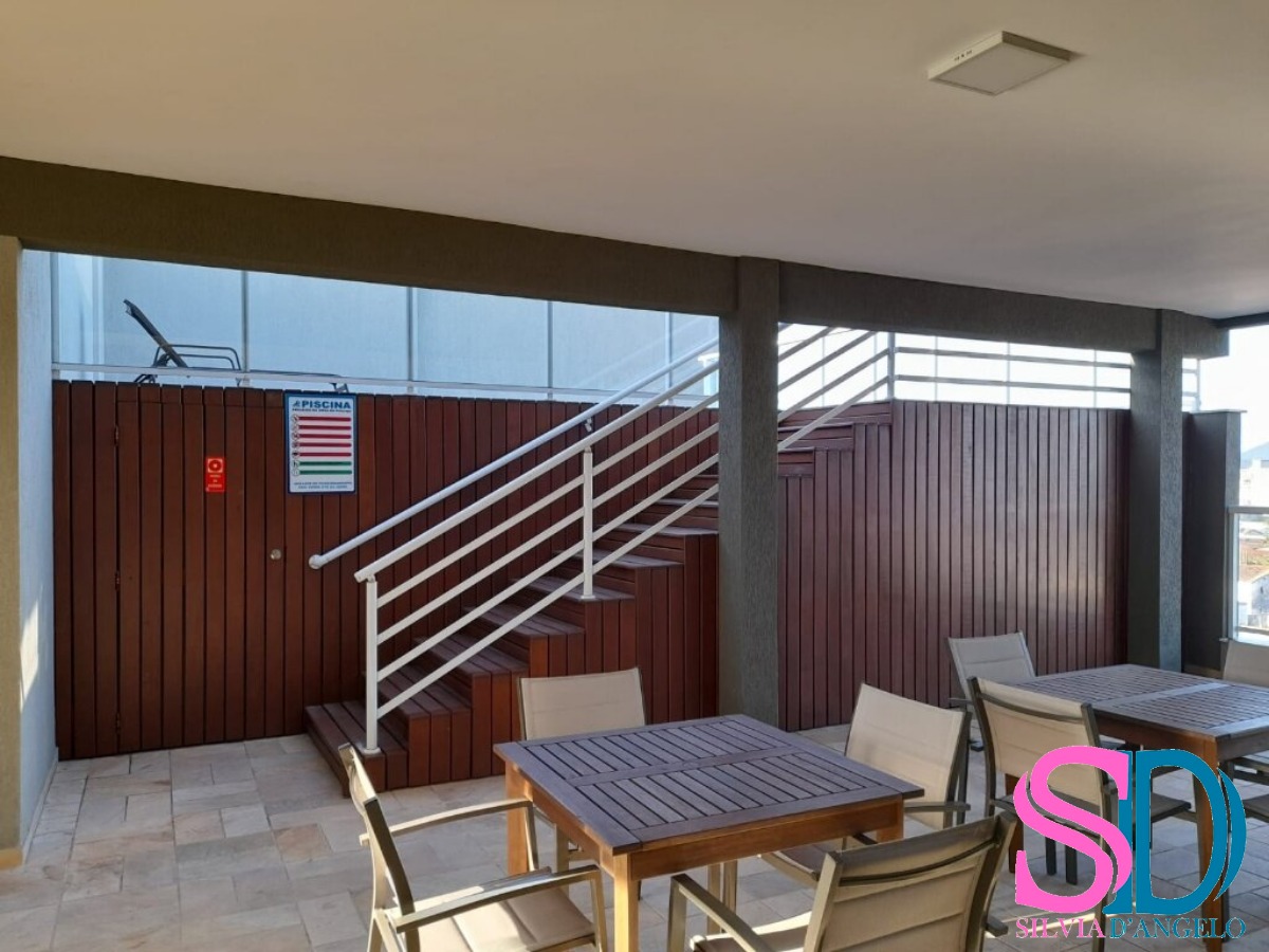 Apartamento à venda com 3 quartos, 111m² - Foto 17