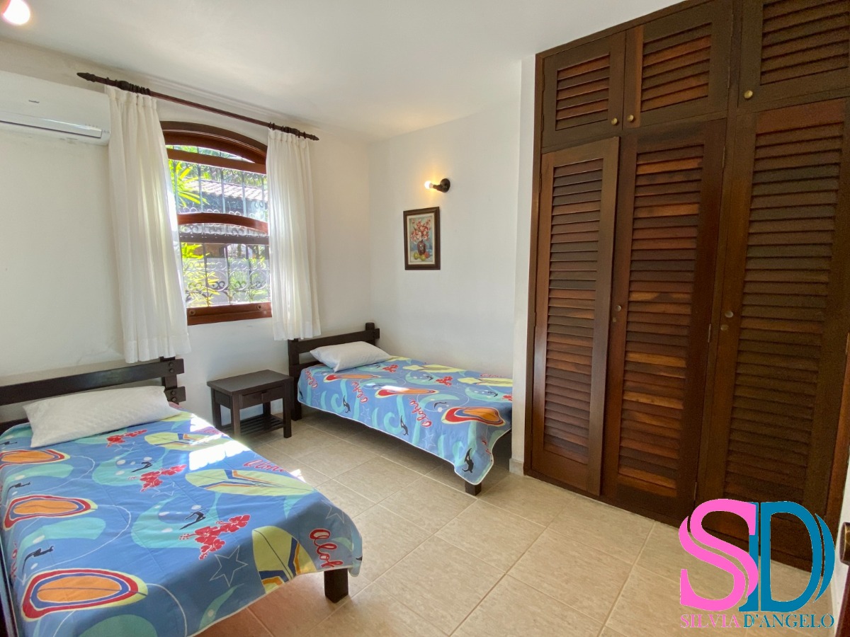 Casa de Condomínio à venda com 5 quartos, 370m² - Foto 19