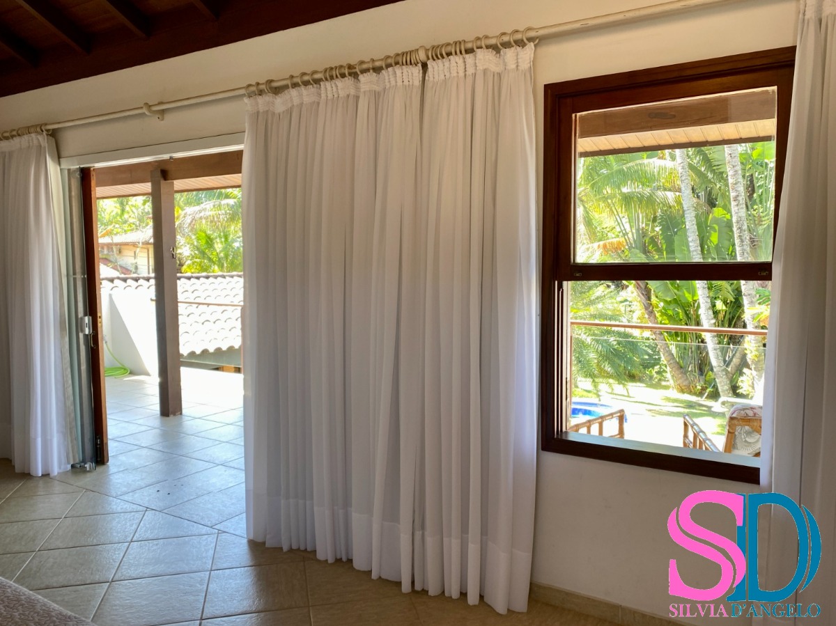 Casa de Condomínio à venda com 5 quartos, 370m² - Foto 3