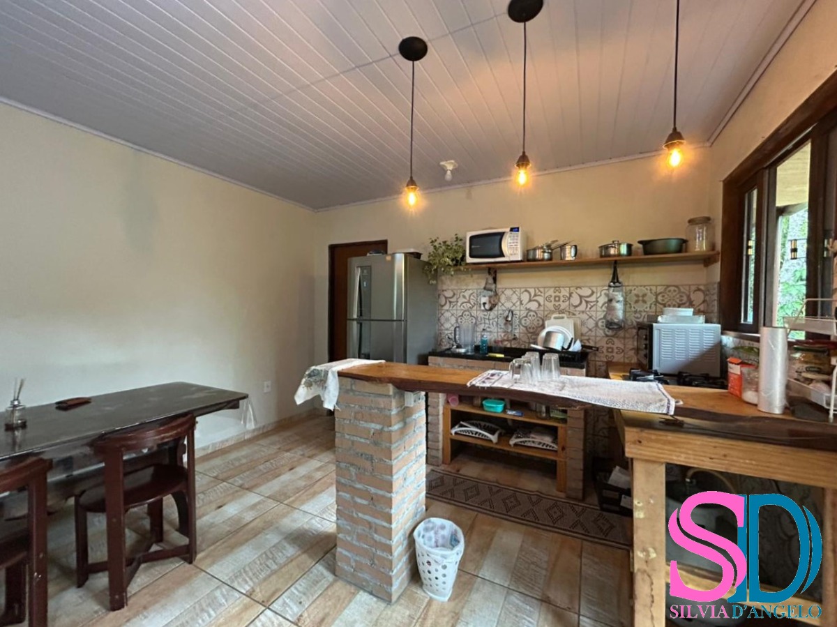 Casa à venda com 4 quartos, 174m² - Foto 5