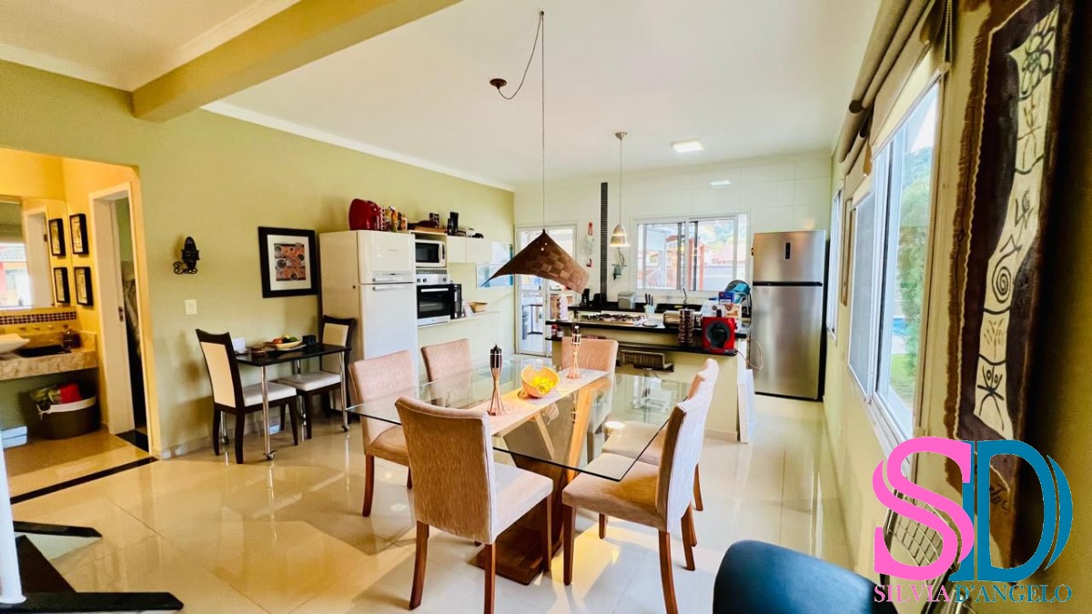 Casa de Condomínio à venda com 3 quartos, 201m² - Foto 10
